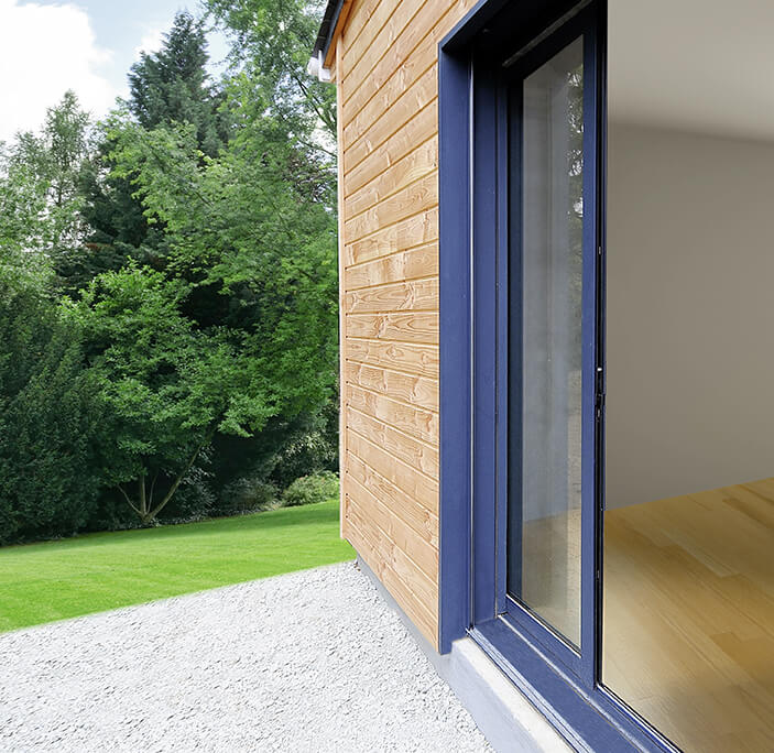 Que choisir pour vos fenêtres et portes-fenêtres : coulissant 2 et 3 rails ou coulissant à galandage ?